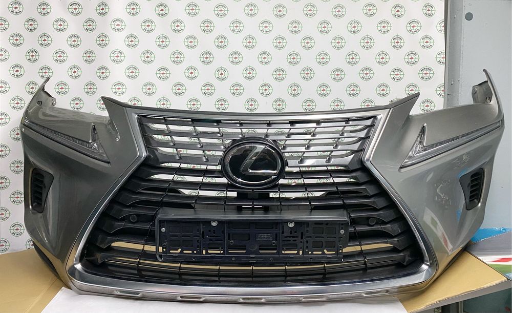 Lexus NX 300 2020 передний бампер в сборе