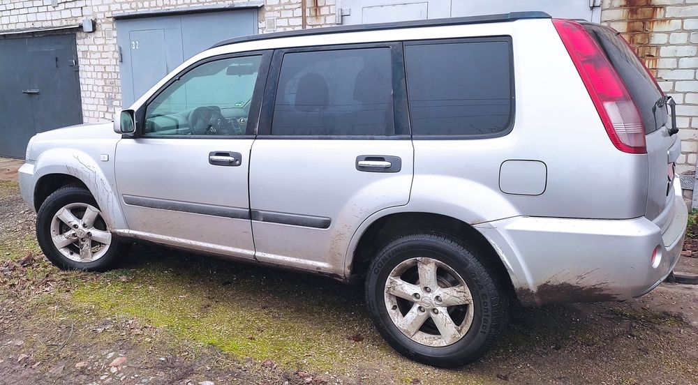 Состояние идел,очень хорошее.Ниссан X-trail 2.2 дизель.