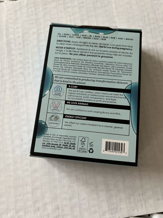 Sunday Riley LUNA retinoid sleeping night oil olejek serum z retinolem