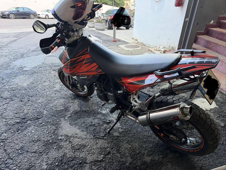 KTM 690 supermoto 2010
