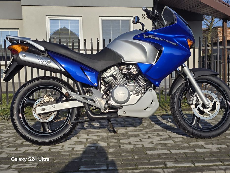HONDA VARADERO 125 CM3 A1,B największy w swojej klasie