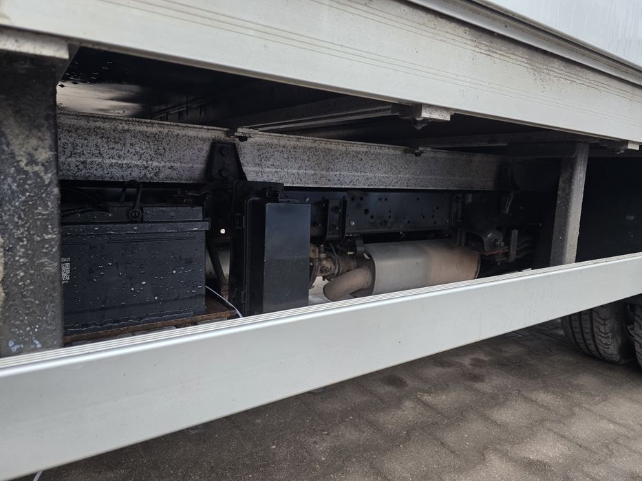 Renault maxity nissan cabstar 2.5 dci