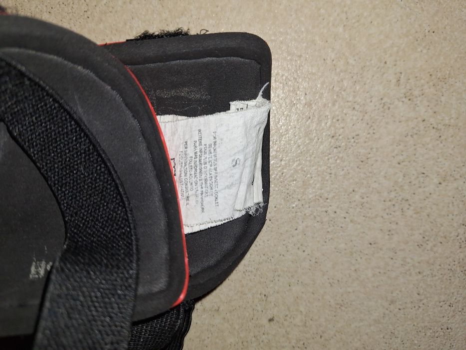 Adidas ochraniacze na golenie i kostki S