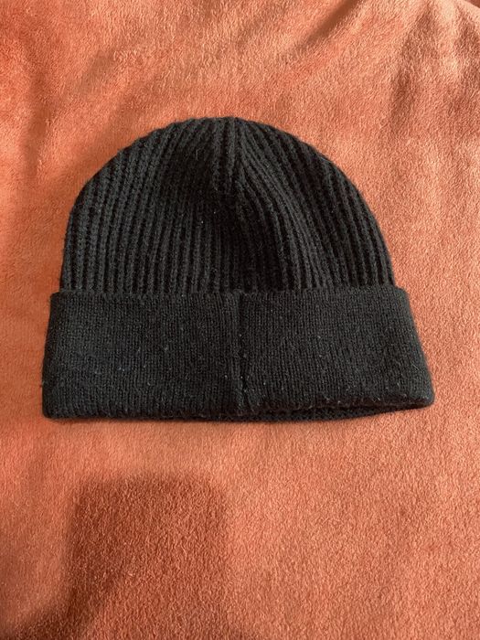 Зимова шапка Reserved