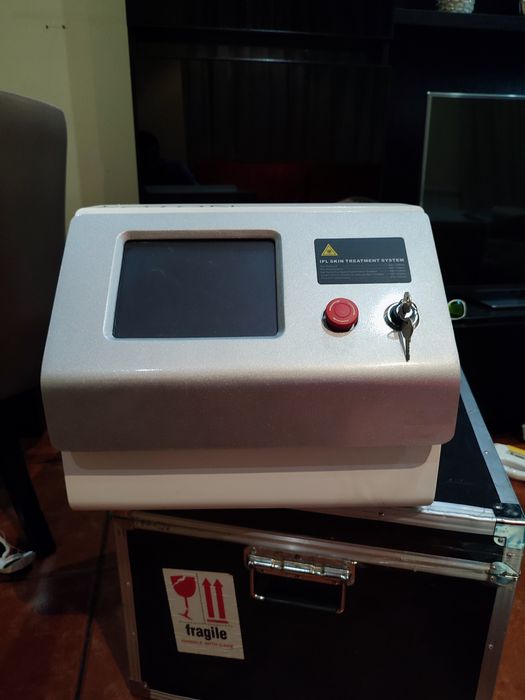 Máquina de depilação IPL laser com caixa