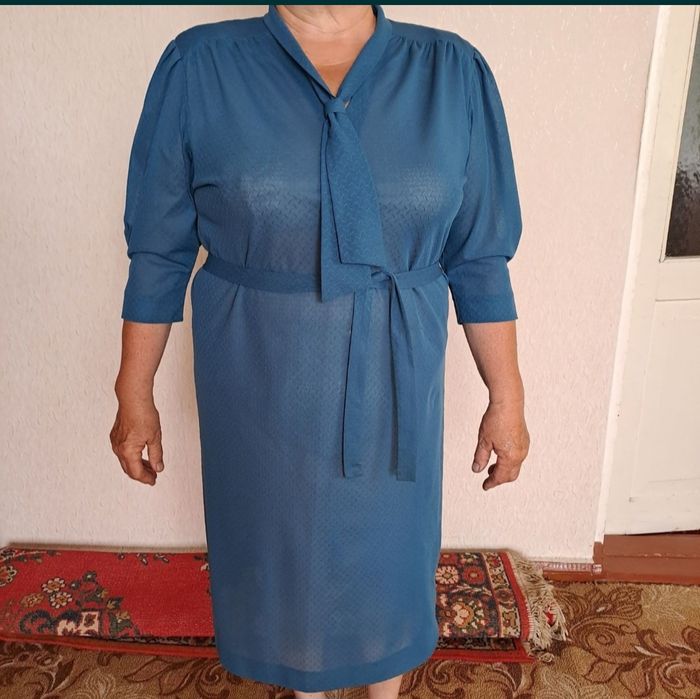 Платья женские размер 52-54