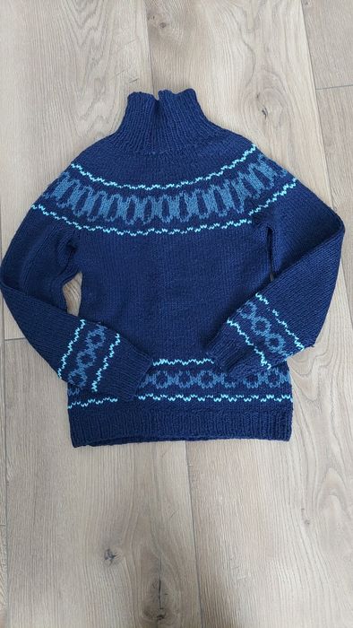 Sweter XS/S z golfem