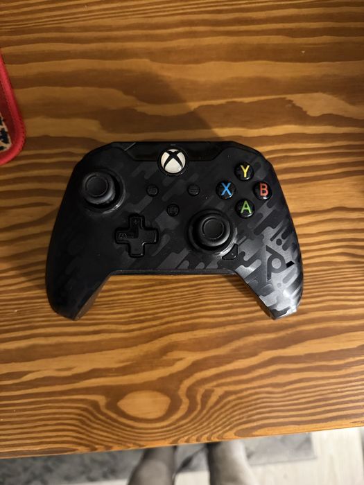 Pad przewodowy Xbox