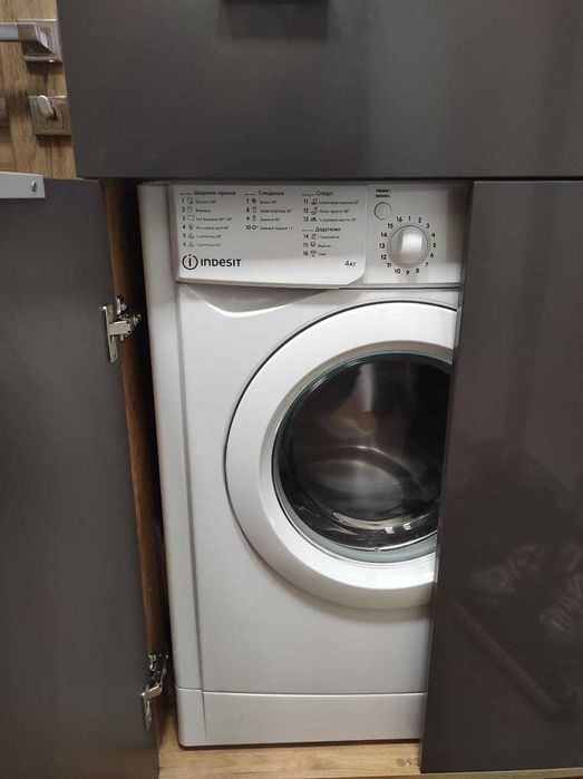 Апартаменти  Новий ремонт Центр Парковка Подобова оренда Family Estate