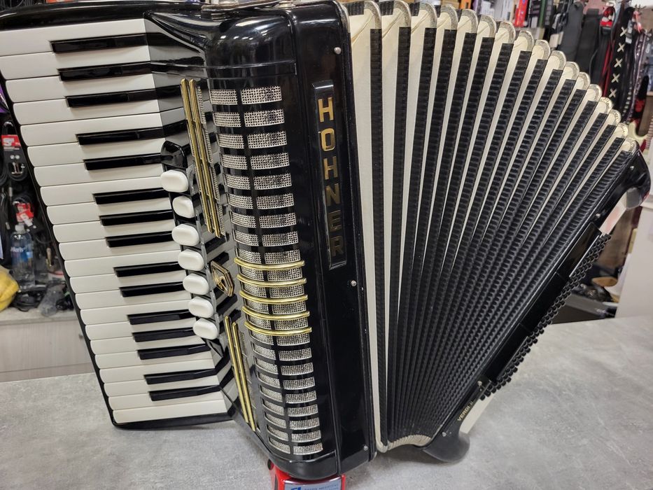 Akordeon Hohner Verdi II 96 basowy z futerałem,  RATY,  FAKTURA