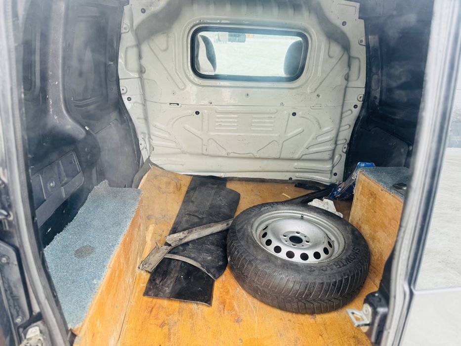 Продам Citroen Nemo 2008 рік 1.4 Дизель груз. АВТОМАТ після ДТП!