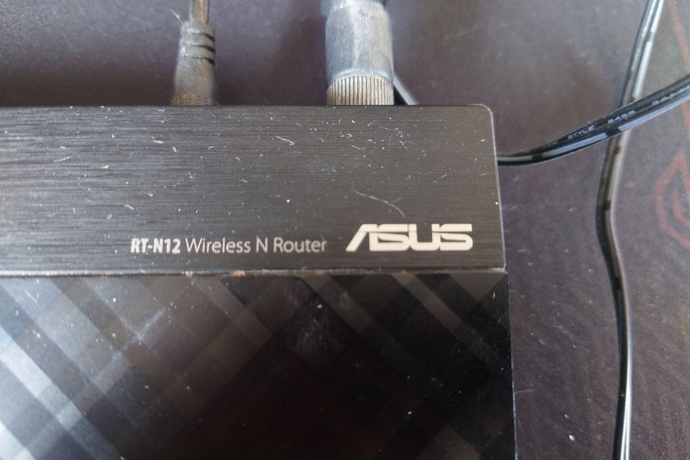 Роутер Asus RT-N12