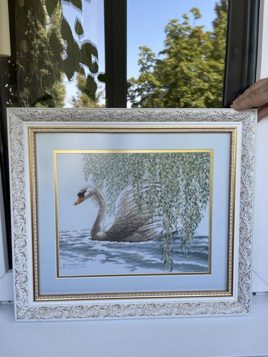 Вишита картина хрестиком на канві,ручна робота