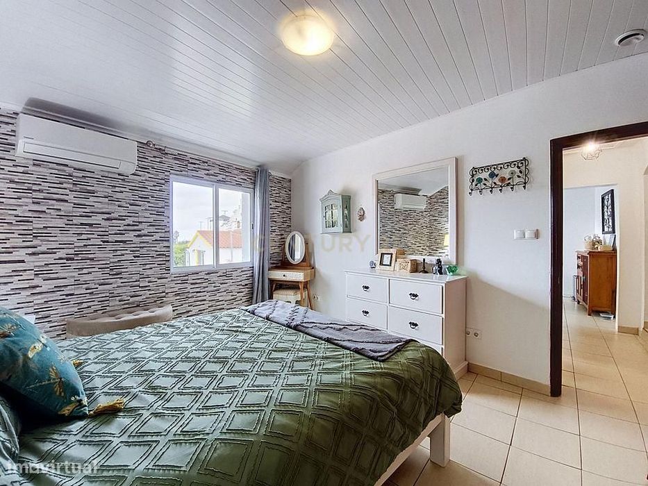 Moradia T2 no Centro da Vila do Nordeste | Jardim e Excelente Potencia
