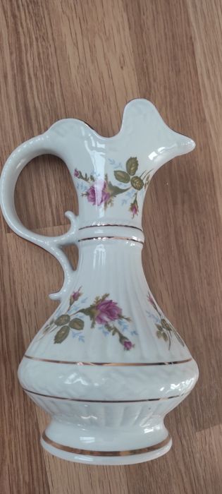 Dzbanek porcelanowy Chodzież kolekcja Iwona