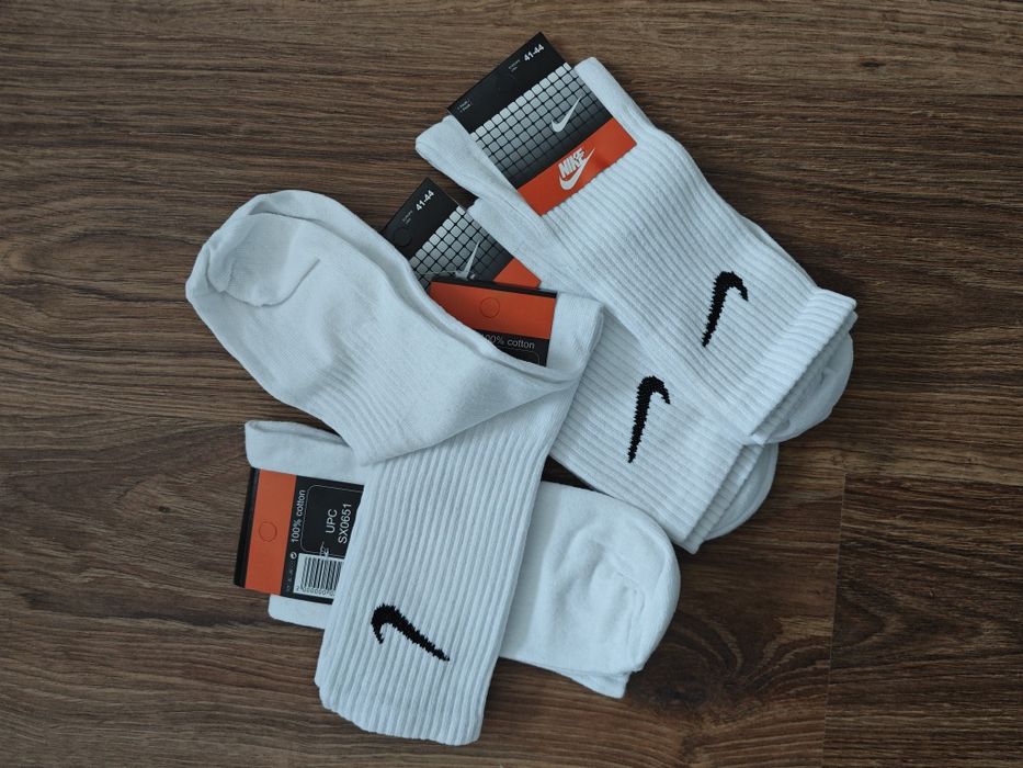 Skarpety Nike białe