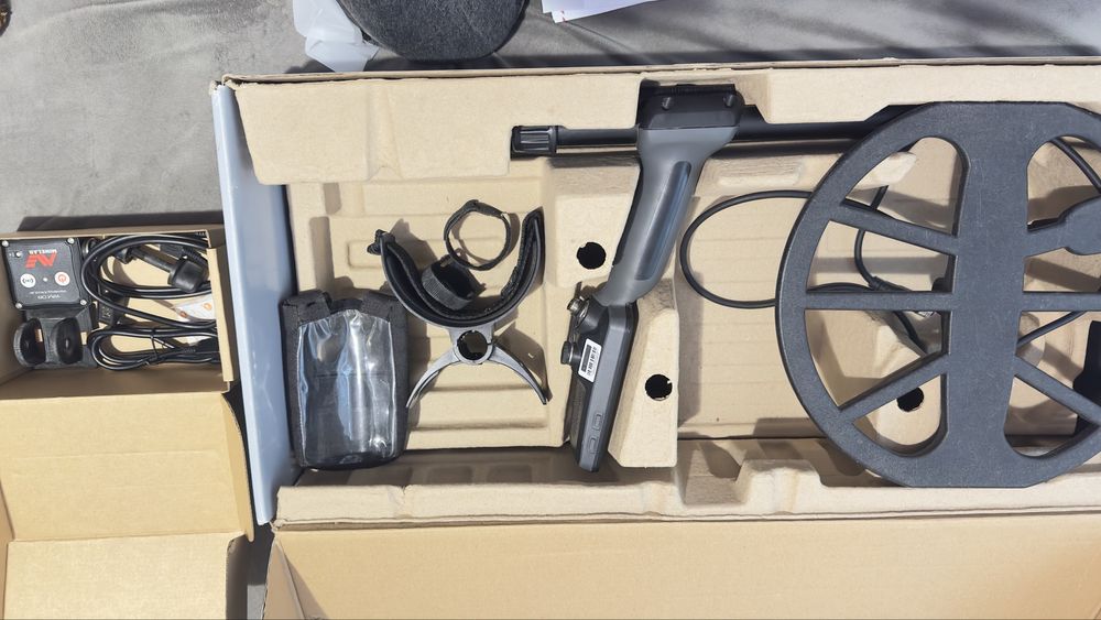 Металошукач Equinox 800