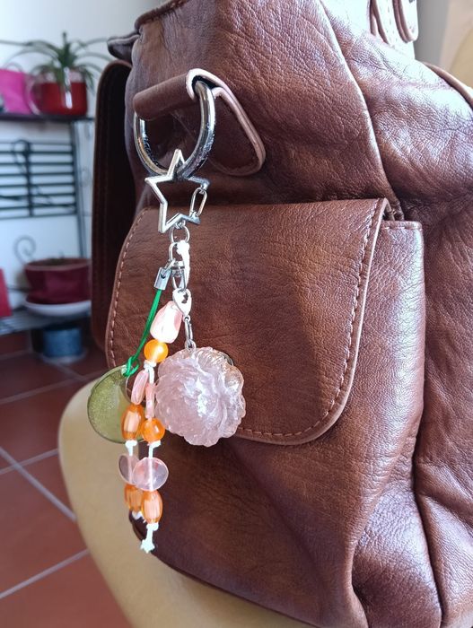 Bag charm artesanal FLOR