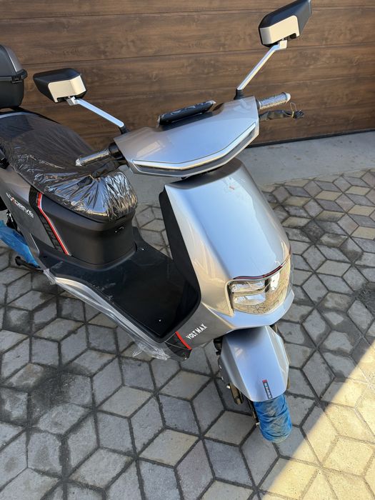 Електро скутер Volt Max 2000 Exdrive