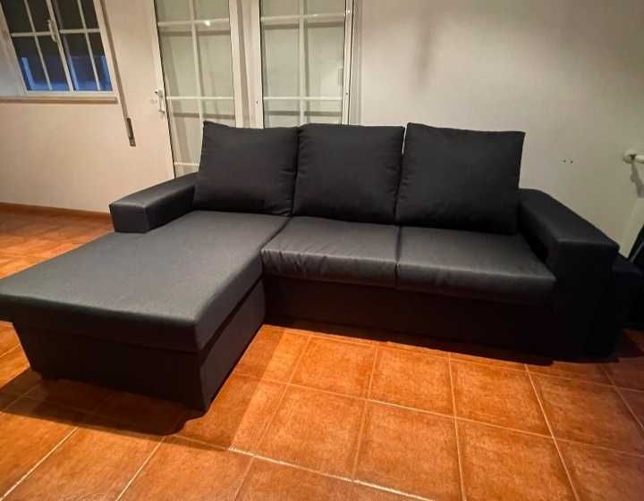 NOVO !!! Sofá com chaise longue reversível em material microfibra.