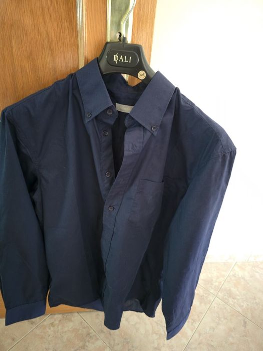 Camisas de homem M e L desde 3,5€