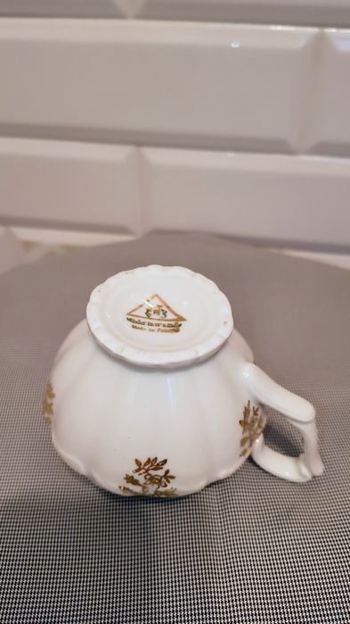 Mlecznika fason Maria Teresa prl porcelana Bogucice malarnia Katowice