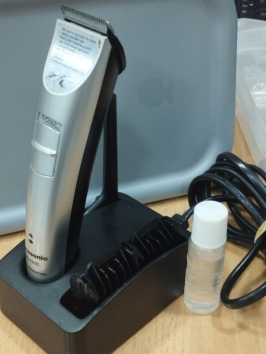 Maquina profissional acabamentos barba Panasonic PA10