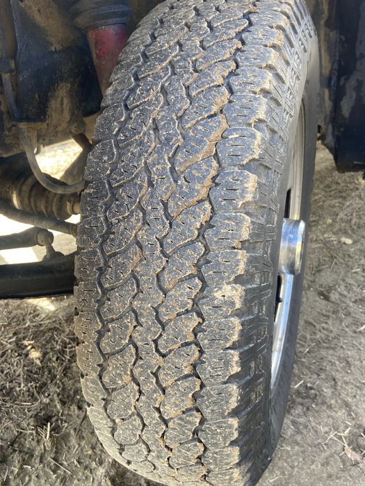 Сузукі    вітара.