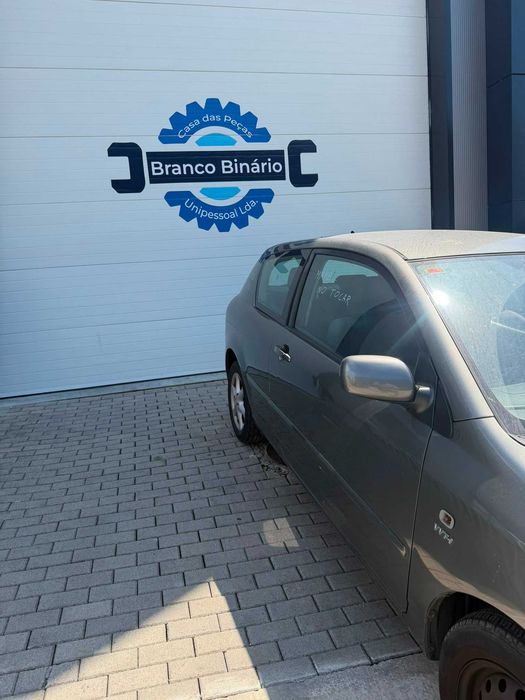 Toyota Corolla 1.6 VVT-i (para peças)