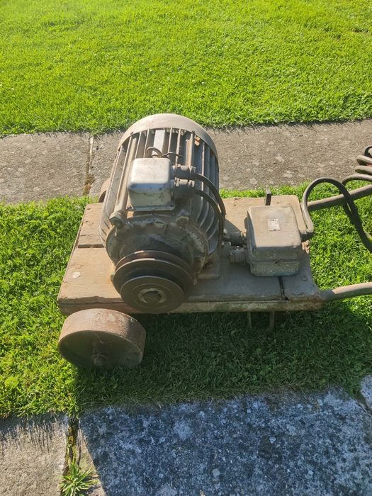 Silnik 7.5kw trojfazowy tamel z kablem wlacznikiem i wózkiem