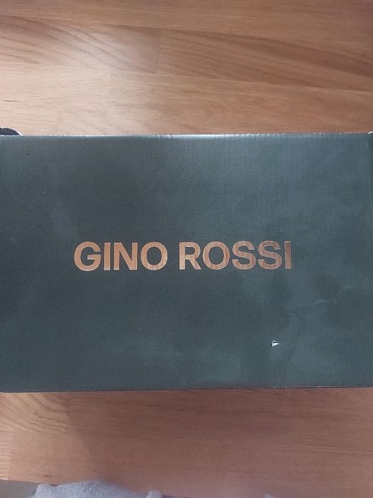 Szpilki Gino Rossi rozm. 38 beżowe