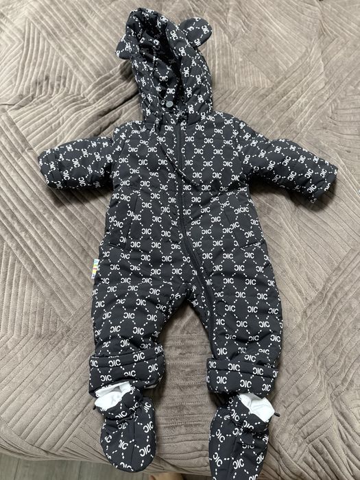 Дитячий комбінезон . Зима, 68 розмір ( не маломірить ) одягали 2 рази