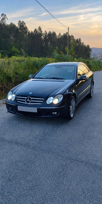 Mercedes-Benz CLK 220 CDI Automático – 150 cv – 01/2006