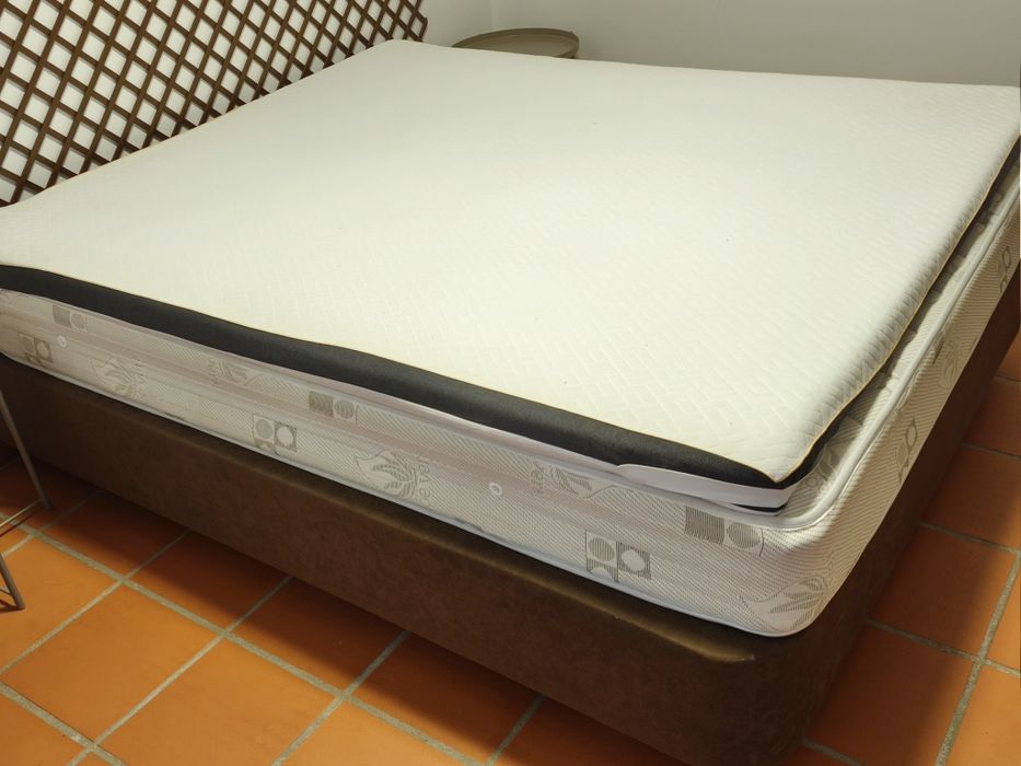 Sommie 160 x 200 sem colchão