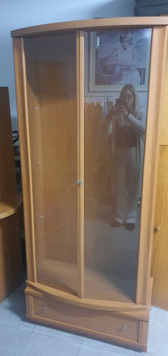 Móvel completo com vitrines ou em separado