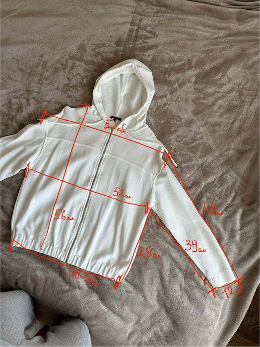 Жіночий костюм від Massimo Dutti