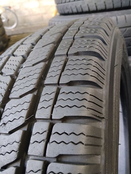 Kleber 195 65 r16C 4шт шини нива всесезон зима гума б'у резина з Європи
