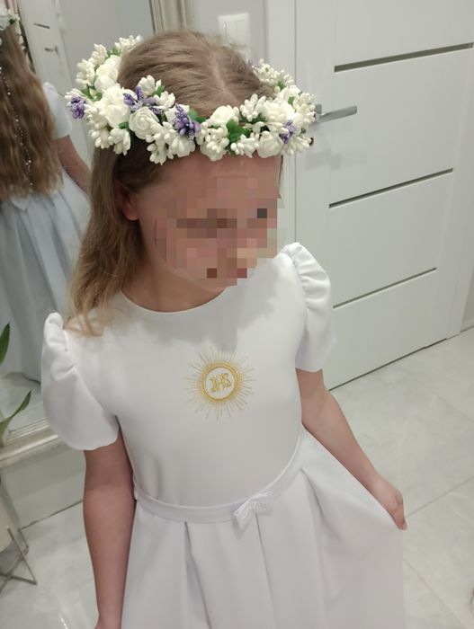 Alba dziewczęca sukienka komunijna rozm 146 - 152 wianek rękawiczki