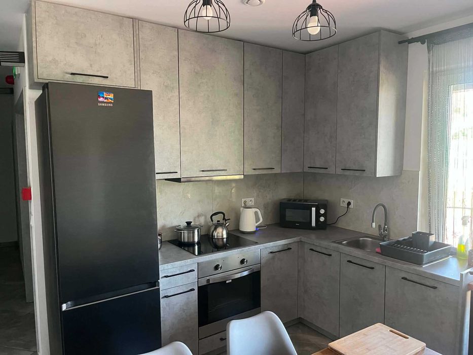 Noclegi pokoje do wynajęcia    Grey House