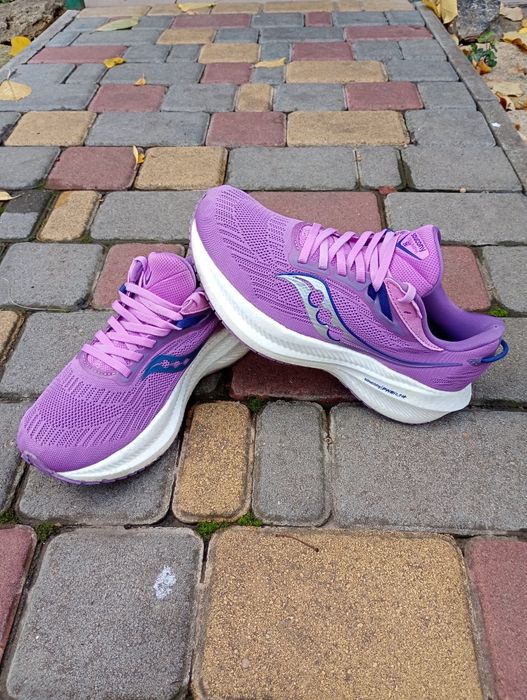 Кроссовки Saucony Triumph 21 38 / 38,5