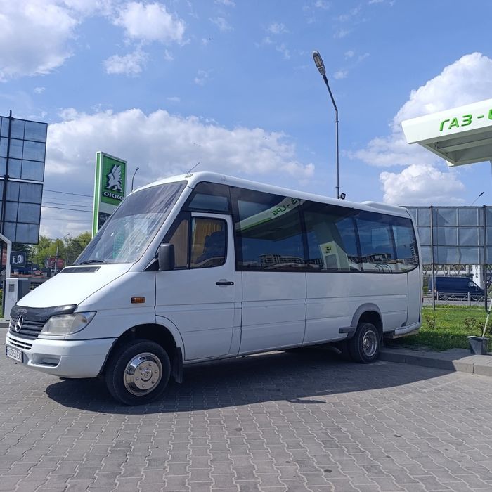 Замовлення автобуса, пасажирські перевезення оренда автобуса бус