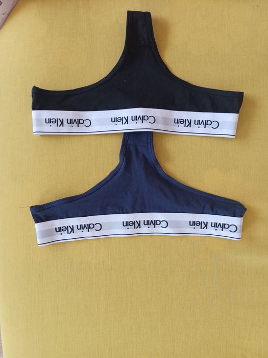 Majtki-figi stringi Calvin Klein L- 2pary