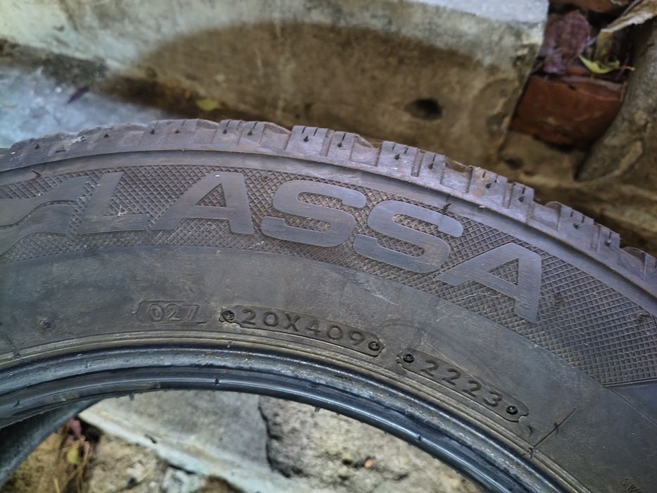 Opony zimowe 205/60 R16 komplet