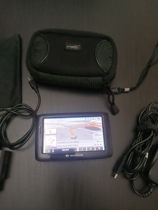 Vendo GPS Navigon  mapa Europa,  impecável