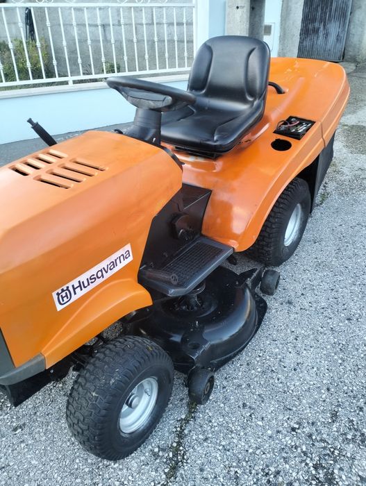 Trator corta relva 15cv