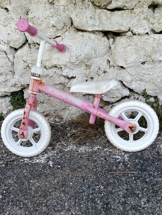 Bicicleta criança pequena (para restauro)