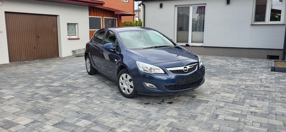 Opel astra 1.4 benzyna