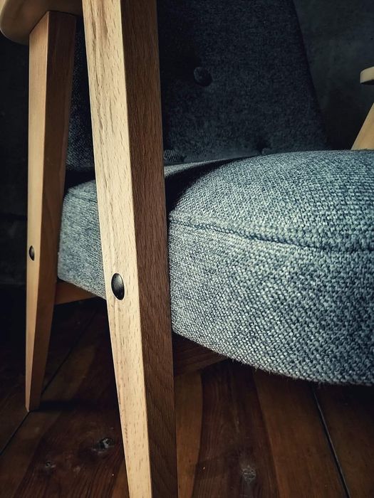 Fotel Chierowski 366 design PRL