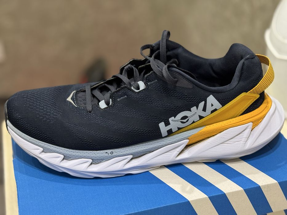 Кросівки HOKA one Elevon 2