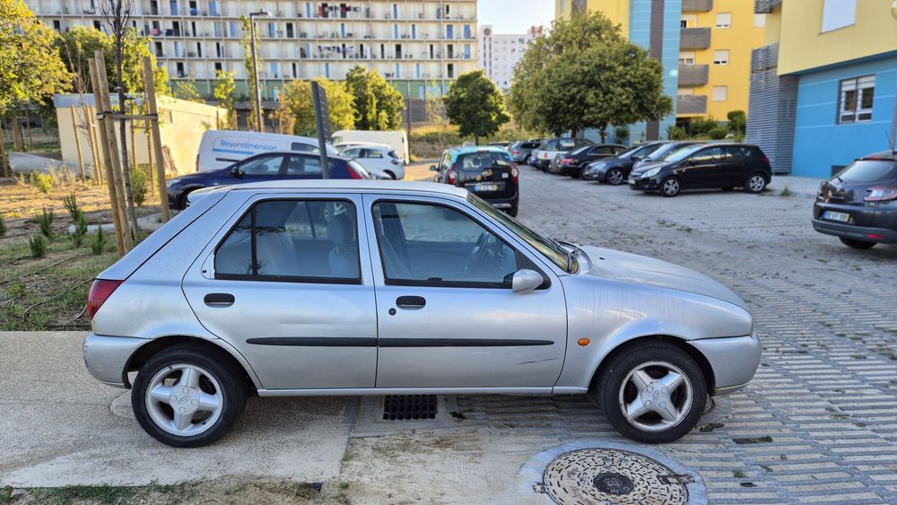Vendo ford fiesta512135721754316806